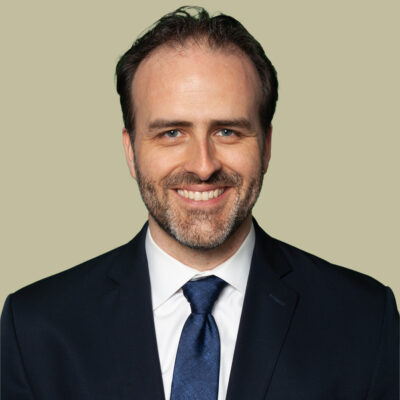 <span class="vcard">Adam Keith</span>