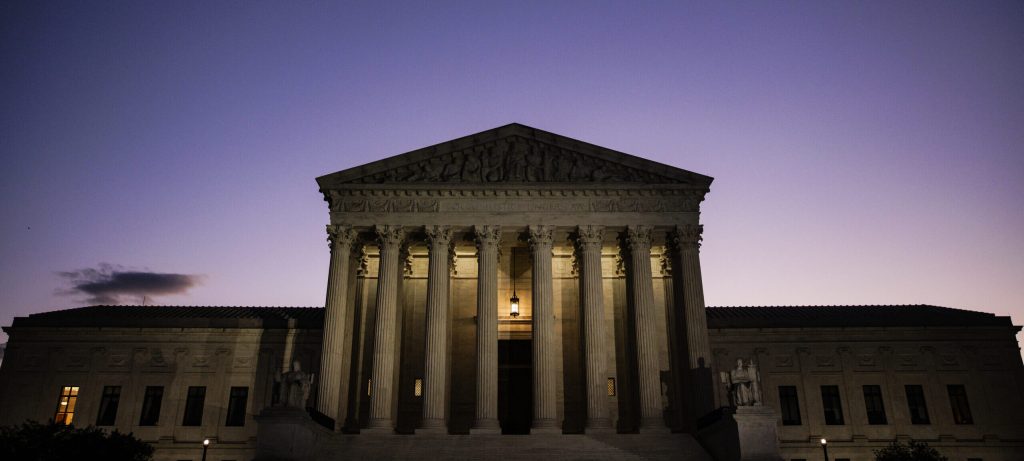 The U.S. Supreme Court building at dawn in Washington, D.C., U.S. Photographer: Samuel Corum/Bloomberg